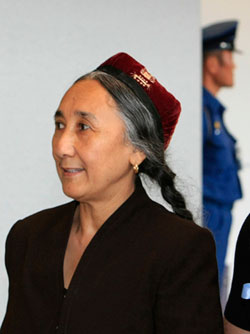 Rebiya Kadeer, chef de la dissidence ouïghoure en exil, est arrivée mardi 28 juillet&nbsp;à Tokyo. (Photo: Reuters)