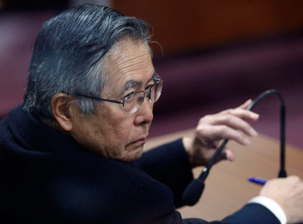 L'ancien président péruvien Alberto Fujimori au tribunal de Lima, le 20 juillet 2009.(Photo: Reuters)