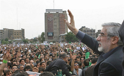 Le chef de l'opposition Mir Hossein Moussavi, le 18 juin 2009.(Photo : AFP)