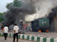 Des islamistes radicaux ont mis le feu à la prison de Maiduguri, le 27 juillet 2009.(Photo : Reuters)