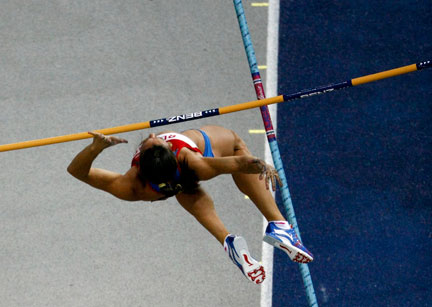 En manquant son dernier essai à 4,80 m, Yelena Isinbayeva a fait une croix sur un troisième titre mondial à la perche. (Photo: Reuters)