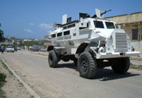 Une patrouille de la force de paix de l’Union africaine, à Mogadiscio en juillet 2009.(Photo : REUTERS/Feisal Omar)