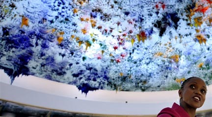 Esther Brimmer, la secrétaire d'Etat adjointe américaine pour les organisations internationales, dans le hall du Conseil des droits de l'Homme de l'ONU, à Genève.(Photo : Fabrice Coffrini / AFP)