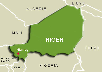 Au moins quatre anciens députés et cadres du Parlement nigérien ont été inculpés, à Niamey, le 7 septembre 2009.(Carte : RFI)