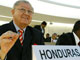 Delmer Urbizo, l'ambassadeur du Honduras auprès des Nations unies,&nbsp;peu avant l'ouverture de la 12e session&nbsp;du Conseil des droits de l'homme des Nations unies à Genève, lundi 14 septembre.(Photo : Denis Balibouse/Reuters)