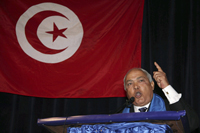 Le candidat de gauche, Ahmed Brahim, lors d’un rassemblement en Tunisie, le 23&nbsp;octobre 2009.(Photo : Reuters)
