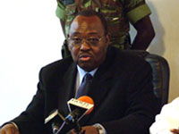 Le secrétaire général de la présidence tchadienne Haroun Kabadi, en 2007.(Photo : Fiacre Vidjingninou/AFP)