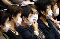 ເຊື້ອຫວັດ H1N1 ຍັງບໍ່ມີການປ່ຽນລັກ
ສນະໄປເປັນປະເພດທີ່ຮ້າຍແຮງກວ່າເກົ່າ
ຕາມການແຈ້ງຂອງອົງການອະນາໄມໂລກ
(ພາບ: Reuters)

