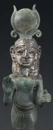 Posążek bogini, 1 poł. 1 tysiąclecia p.n.e., brąz, srebro© Photo RMN