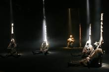 "Do piachu", T. Różewicza (scena zbiorowa), reż. Janusz Opryński i Witold Mazurkiewicz, Teatr Provisorium i Kompania Teatr.fot. Przemek Szyszka