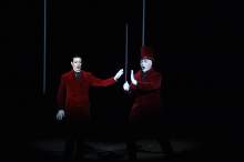 <em>Faust</em> Gounoda/Wilsona, Teatr Wielki Opera Narodowa, (Faust - José Luis Sola i Mefisto - Vladimir Baykov)fot. Stefan Okołowicz