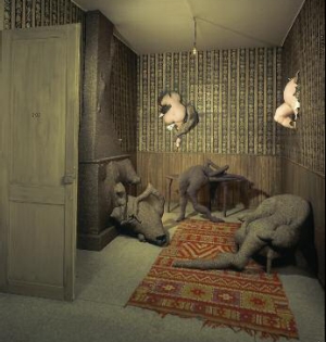 Dorothea Tanning, <em>Pokój 202, Hôtel du Pavot</em>, 1970, MNAM/CCI© ADAGP, Paris, 2009