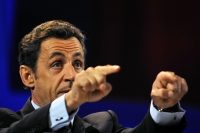 Prezydent Nicolas Sarkozy ogłasza drugą fazę planuReuters