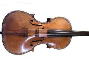 Skrzypce Stradivariusa z Muzeum Królewskiego w Madrycie© Documentation Libre GNU