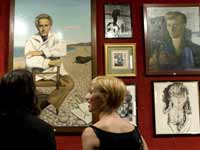 Z kolekcji Jeana Cocteau i Jeana Marais, wystawionych na sprzedaż w Drouot, Paryż, 2009 r.(Foto:REUTERS/Gonzalo Fuentes)