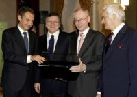 José Luis Zapatero,José Manuel Barroso,Herman Van Rompuy i Jerzy Buzek, Madryt 8 stycznia 2010 r. (Foto:Reuters)