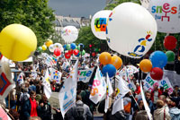 Париж. Манифестация протеста против реформы государственного аппарата.(Photo: Reuters)