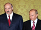 Президент Белоруссии Александр Лукашенко и Владимир Путин (тогда президент РФ) в Москве 15 декабря 2008 г. на переговорах по газу(Photo : AFP)