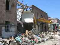 Разрушения после обстрелов в Гори. Г.Аккерман / RFI