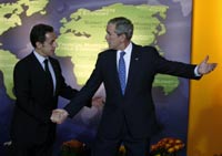 Президенты США и Франции на Саммите G-20 в Вашингтоне(Photo : REUTERS/Jim Young )