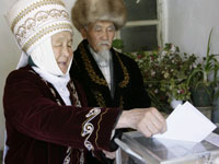 Выборы в Киргизии.Фото:  REUTERS/Vladimir Pirogov 