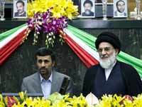 Церемония инаугурации президента ирана Махмуда Ахмадинежада. Тегеран, 5 августа 2009.REUTERS/Raheb Homavandi (IRAN POLITICS)