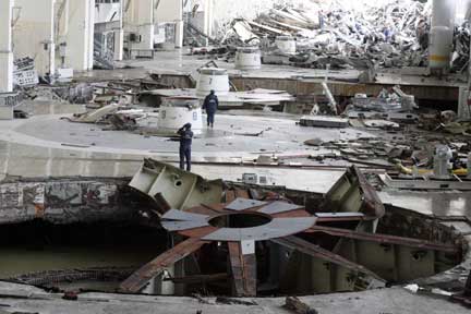 Место катастрофы: машинный зал Саяно-Шушенской ГЭС 18 августа 2009(Photo: REUTERS)