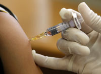 Вакцина от вируса H1N1 REUTERS/Eric Gaillard 