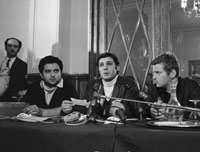 Mayıs 68'in gençlik liderleri: Alain Geismar, Jacques Sauvageot ve Daniel Cohn-Bendit (soldan sağa)  © AFP