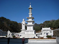 Ngôi chùa Gimcheon gần Seoul (AFP)