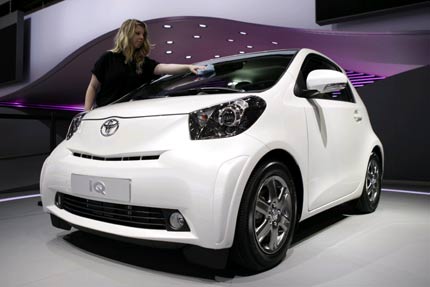 Toyota IQ tại triển lãm Paris(Ảnh:Reuters)
