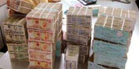 Tỷ giá  tiền Đồng Việt Nam so với Đô la Mỹ vào cuối năm 2008 gần tương đương với mức giữa năm.(Ảnh : Reuters)
