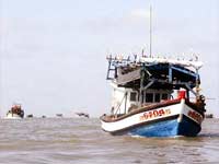 Thuyền đánh cá của Việt Nam DR