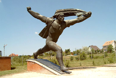 Đài kỷ niệm Cộng hòa Xô-viết