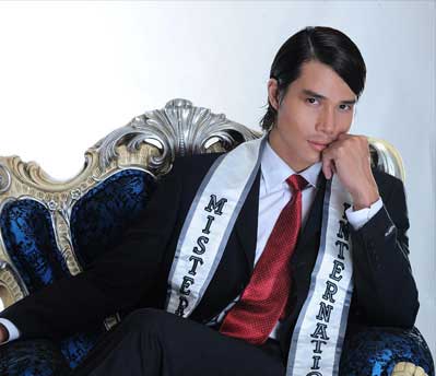 Ngô Tiến Đoàn - Mr International 2008(Nguồn : MisterSingapore.org)