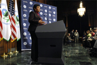 Giám đốc Cơ quan bảo vệ môi trường Mỹ Lisa Jackson tại cuộc họp báo ngày 7/12/09.Reuters