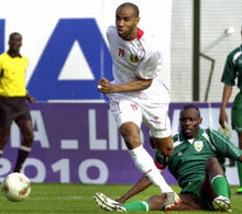 14 mois après avoir effectué ses grands débuts en équipe nationale, Frédéric Kanouté a peut-être fait ses adieux aux Aigles du Mali le 27 mars.(Photo : AFP)