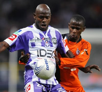 Achille Emana pourrait quitter Toulouse afin de rejoindre le Betis Séville.(Photo: AFP)