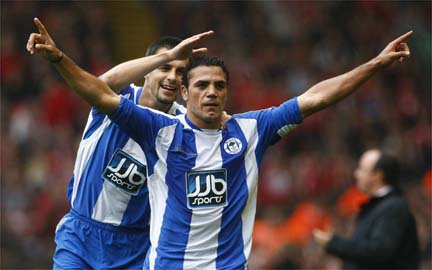 Amr Zaki vient de marquer un but de génie.(Photo : Reuters)