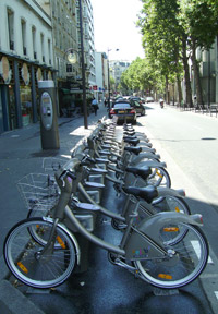 Une station Vélib à Paris dans le 16 ième arrondissement.(Photo : Silvio M. Segala/ RFI)