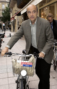 Alain Juppé, à Bordeaux, ville dont il est maire.(Photo : AFP)