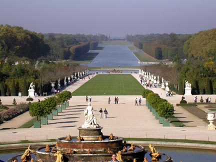 Vue sur les jardins de Le Nôtre et le Grand Canal.(Photo : Claire Vuillemin/ RFI)