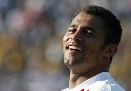 A l'occasion du France-Angleterre du 13 octobre, Jason Robinson va disputer son cinquantième match avec l'équipe du XV de la rose.(Photo: Reuters)