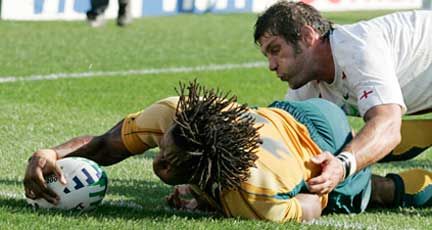 Le seul essai de la rencontre a été marqué par Lote Tuqiri pour l'Australie.(Photo : Reuters)