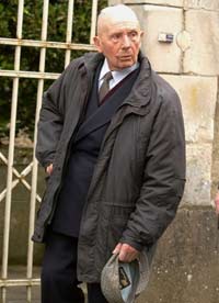 L'écrivain français, Julien Gracq en mars 2003 lors de l'inauguration de l'abbaye restaurée de Saint-Florent-Le-Vieil, dans le Maine-et-Loire.(Photo : AFP)