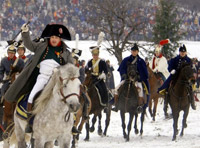 Depuis 1998, le 1er décembre, les passionnés de Napoléon rejouent des épisodes de la victoire d'Austerlitz (Slavkov) en République tchèque.(Photo : AFP)