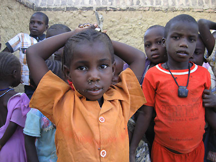 Les enfants attendent de retrouver leurs familles depuis la fin du mois d'octobre.(Photo : Marie-Pierre Olphand / RFI)