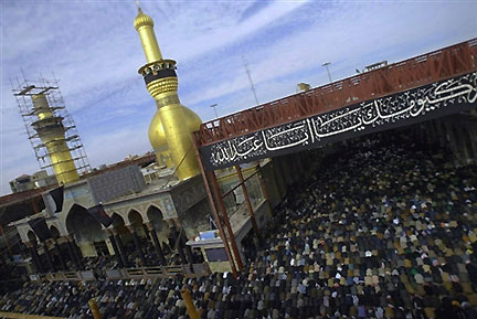 La mosquée d'Hussein à Kerbala, le 18 janvier 2008.(Photo : AFP)