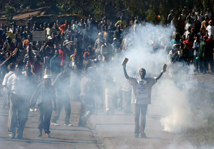 Manifestation à Nairobi pour protester contre l'élection du président Mwai Kibaki.(Photo : Reuters)