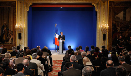 Nicolas Sarkozy devant plus de 600 journalistes, le 8 janvier 2008.(Photo : Reuters)